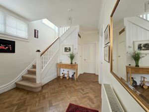 Photo 17- click for photo gallery